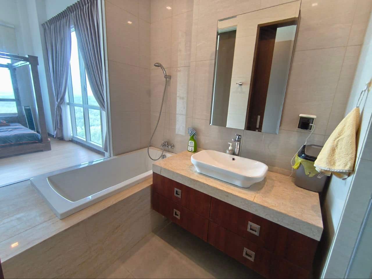 Condominium Puteri Cove Residences 4
