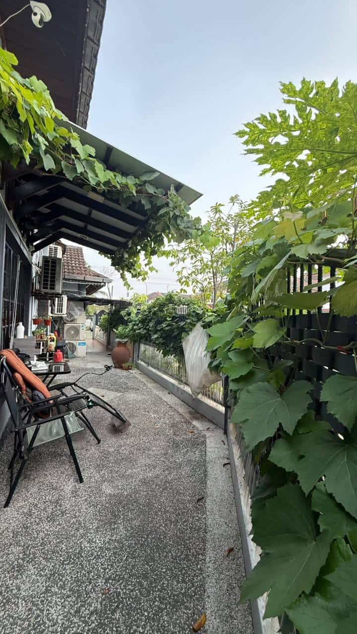 2-Storey Corner Lot Taman Mutiara Rini 9