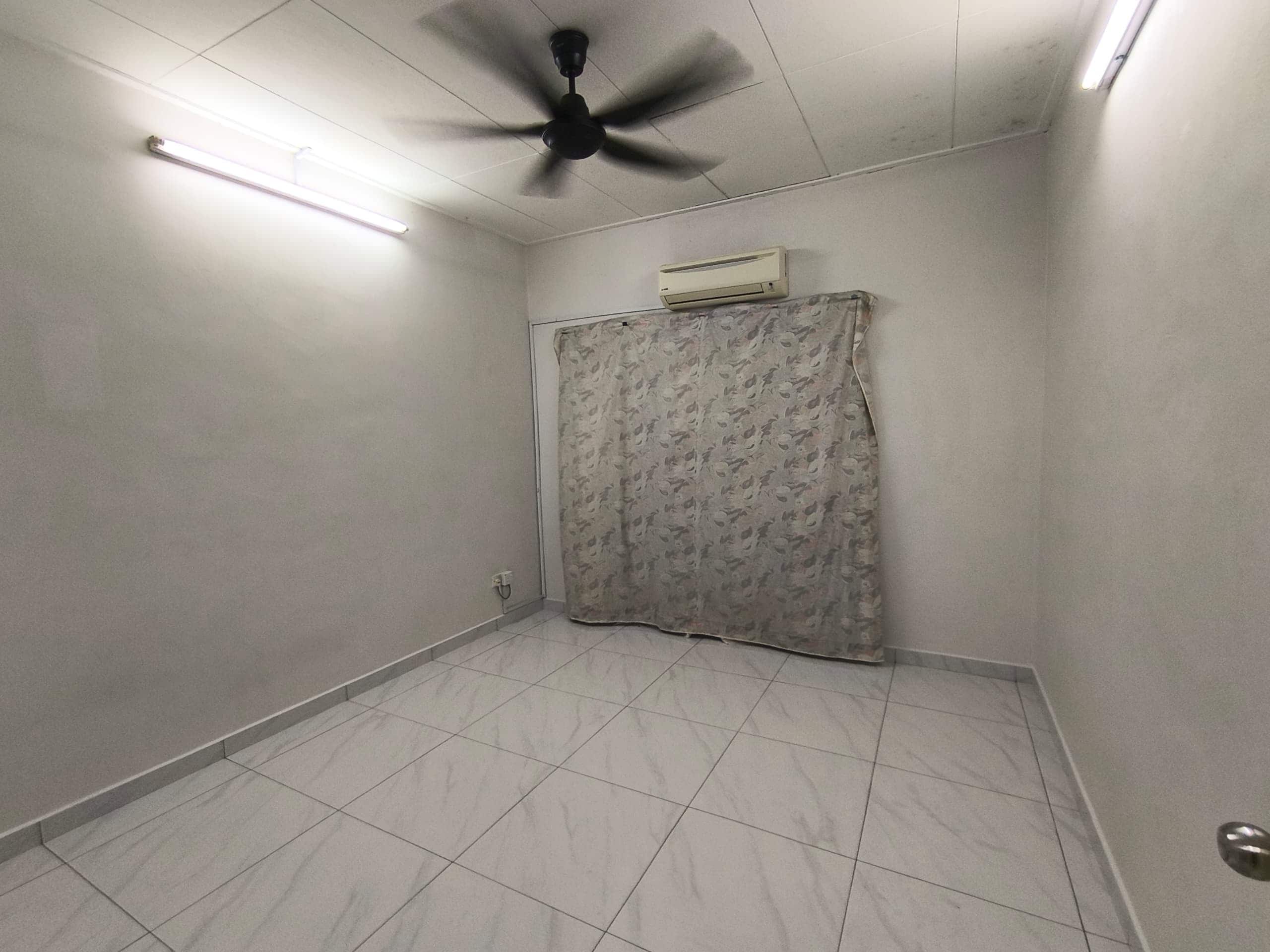 Double Storey Terrace House Permas Jaya 3