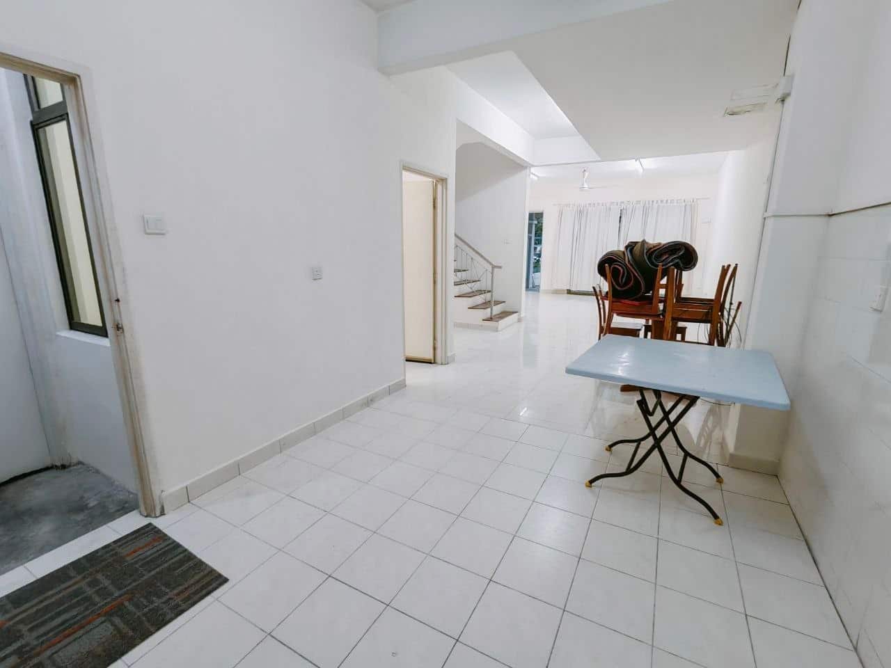 2-Storey Terrace House Taman Mount Austin 1