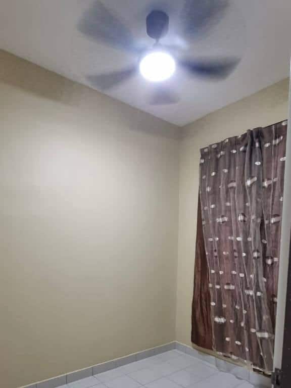 Town House Ground Floor Bandar Putra Kulai 9