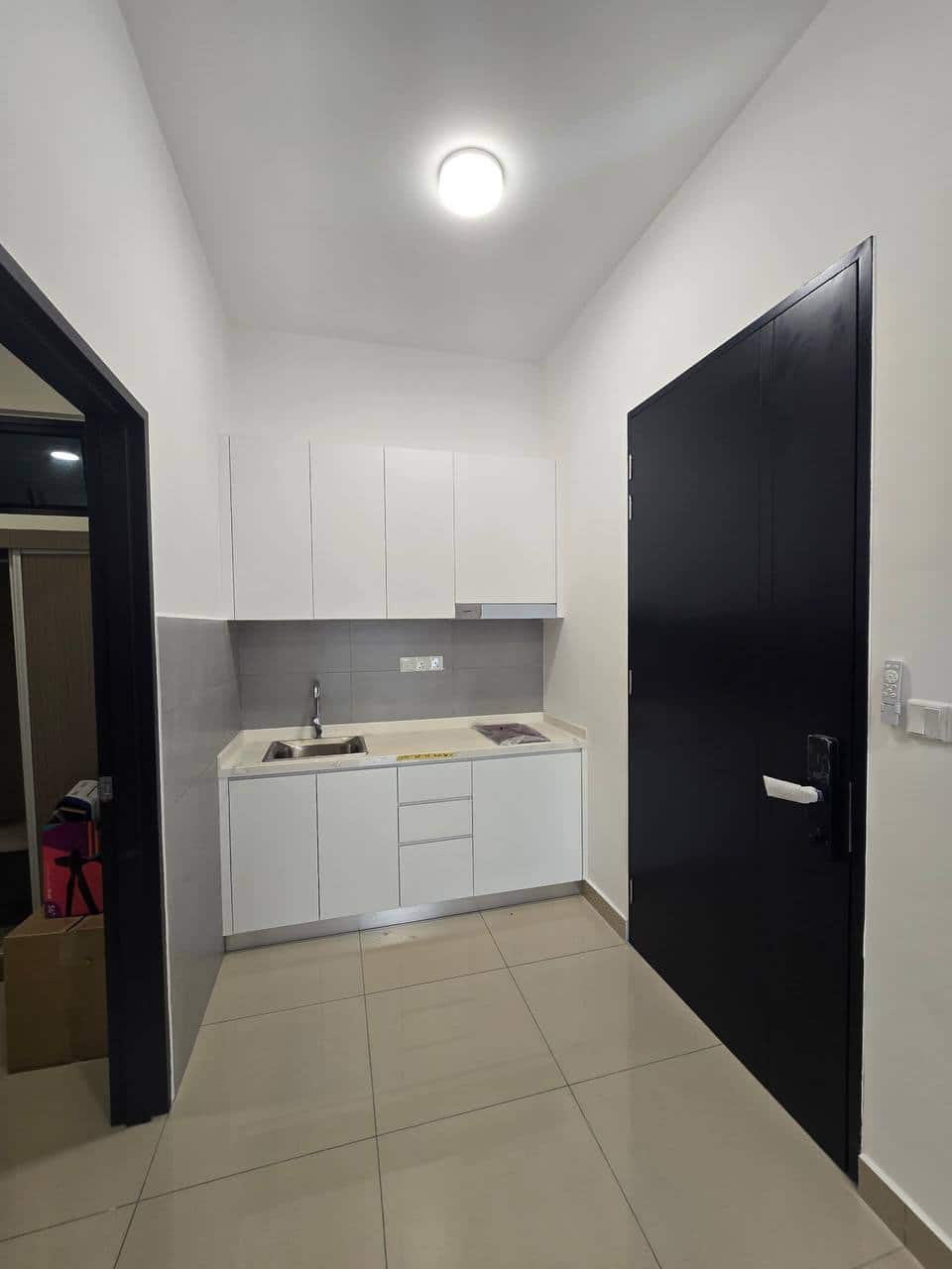 Condo Meldrum Height 7