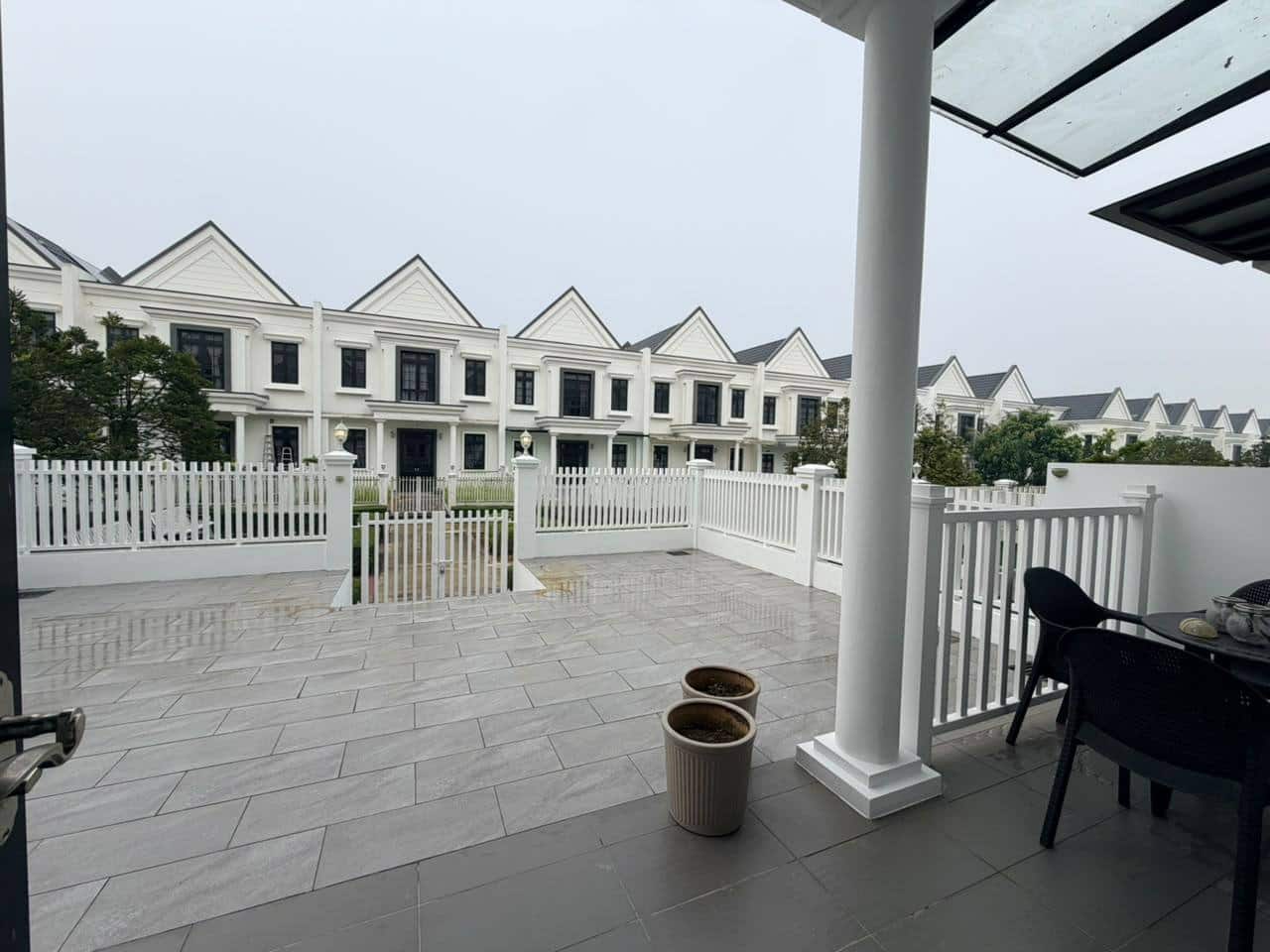 2.5-Storey Garden House Eco Botanic 2