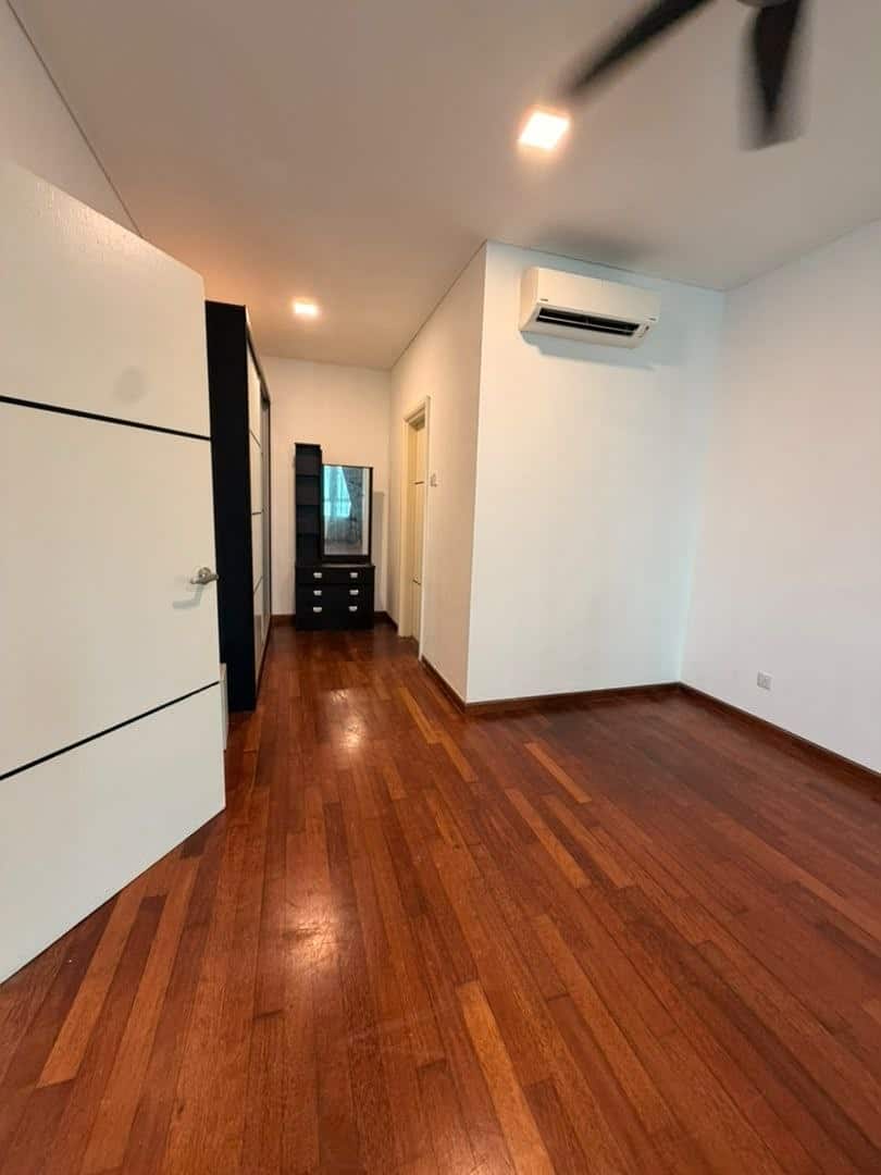 Double-Storey Apartment 1Medini Nusajaya 9