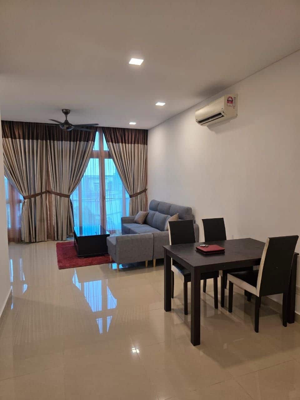 Condominium 1 Medini 2