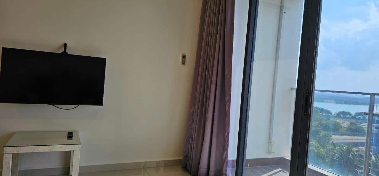 Condominium Country Garden AMBERSIDE 5