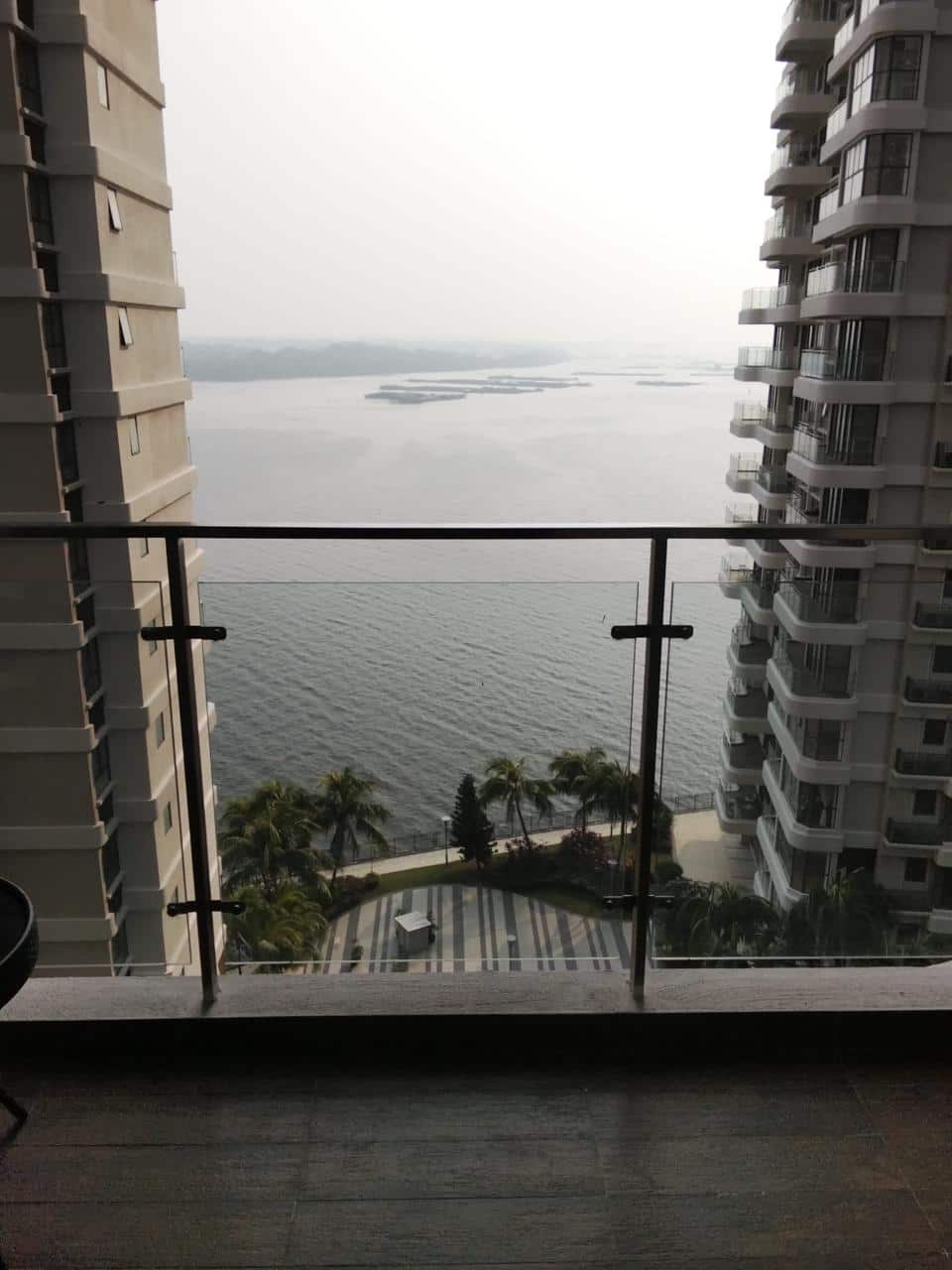 Condo Country Garden Kingsbay 4