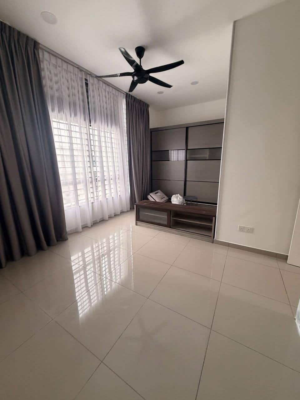 2-Storey Terrace Eco Tropics, Breezegate Kota Masai 3