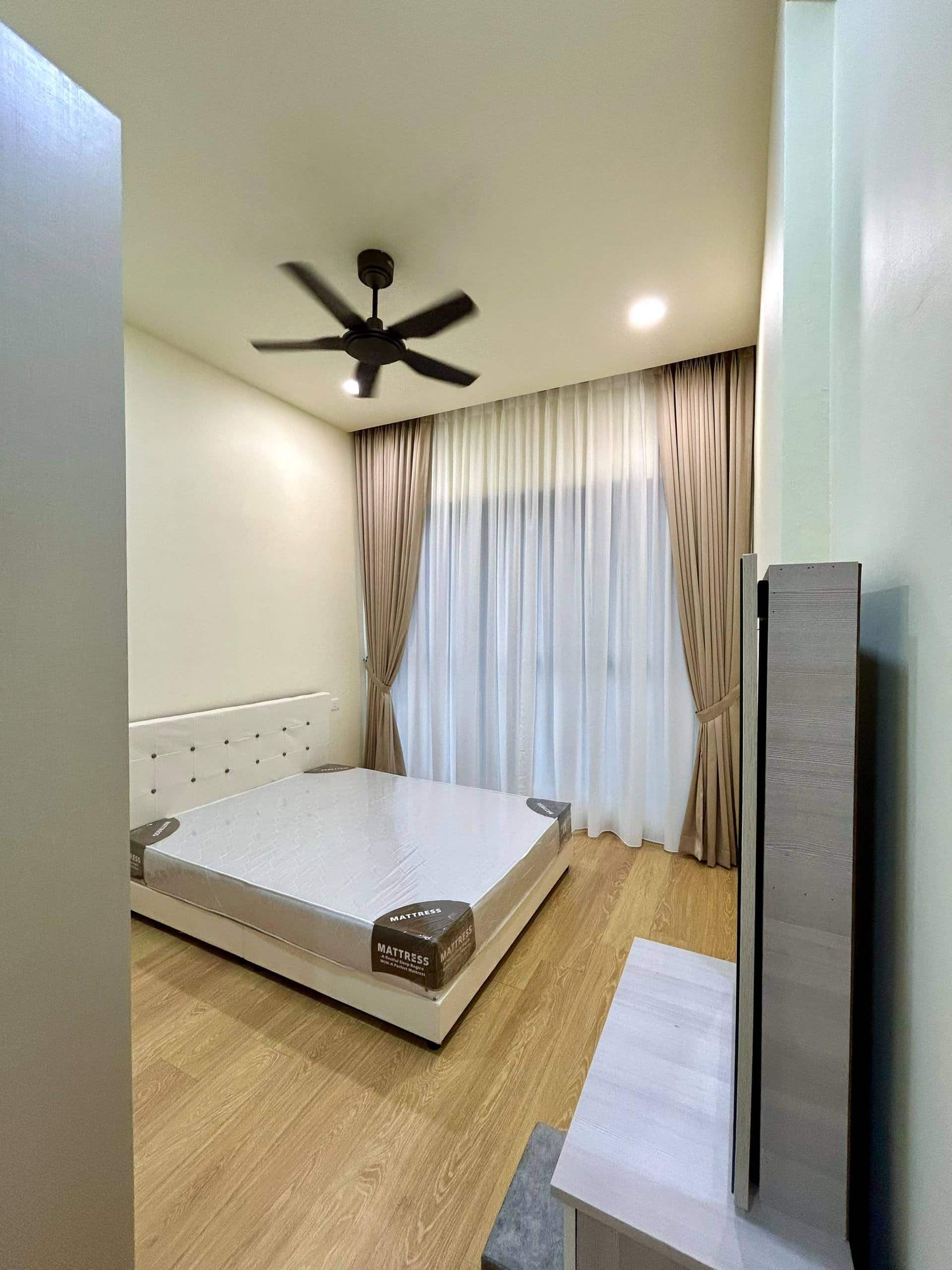 Condo Danga Bay 2