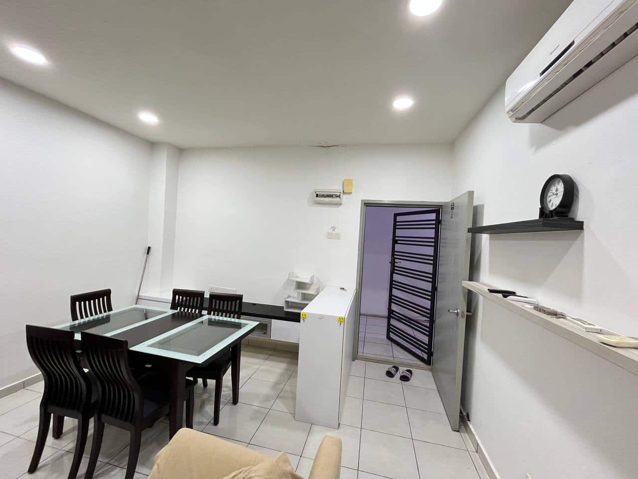 Studio Pelangi 4