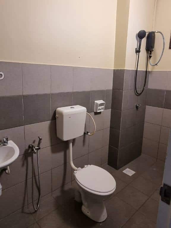 Townhouse Bandar Putra Kulai 8