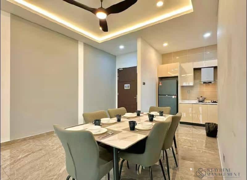 Luxury Condo The Astaka @1 Bukit Senyum 1