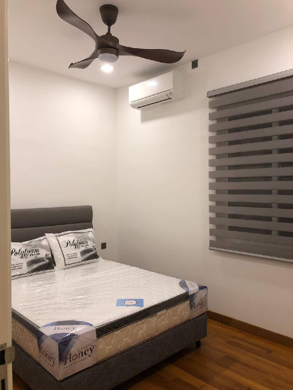 Condominium Tri Tower 8