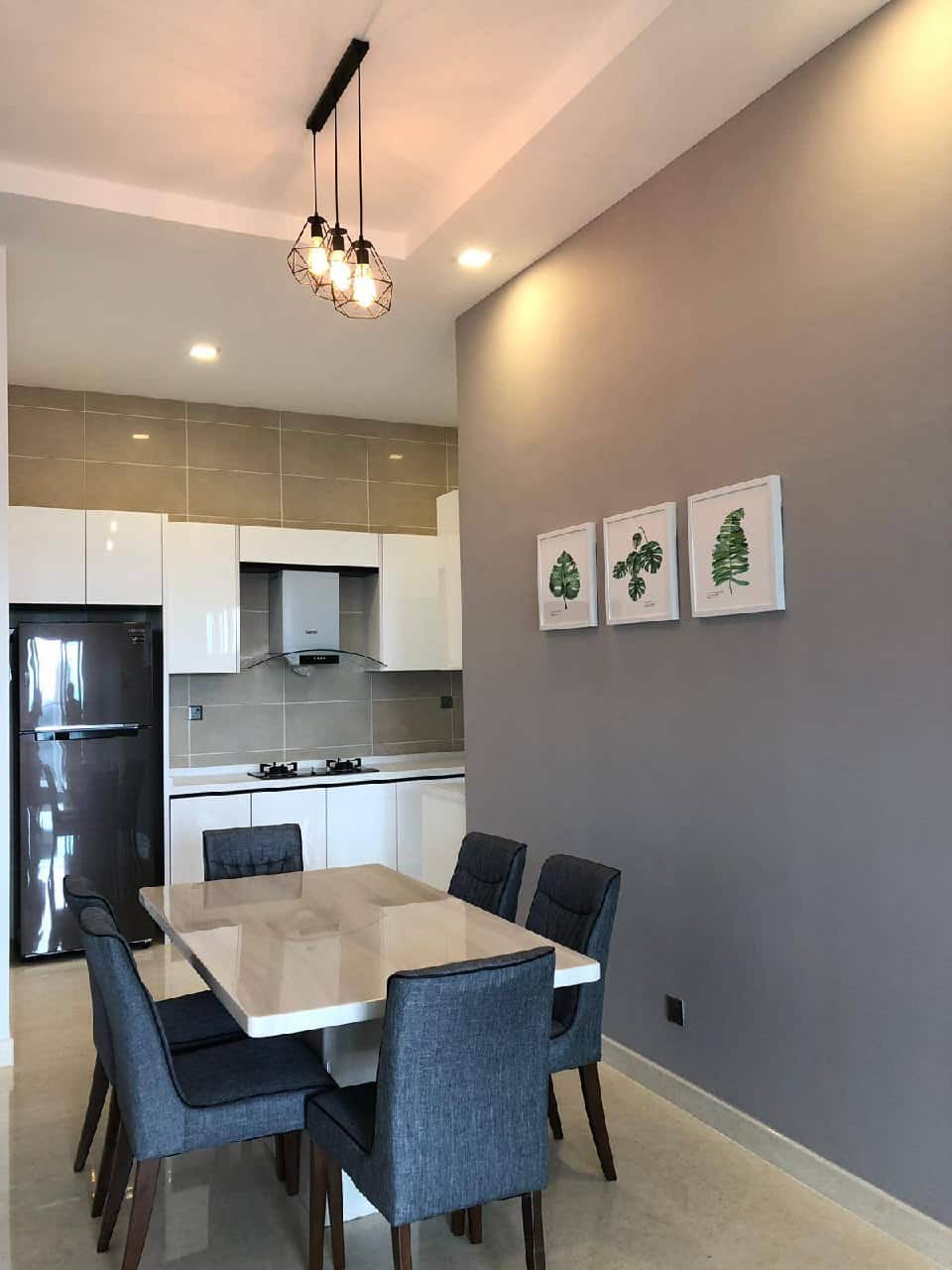 Condominium Tri Tower 12