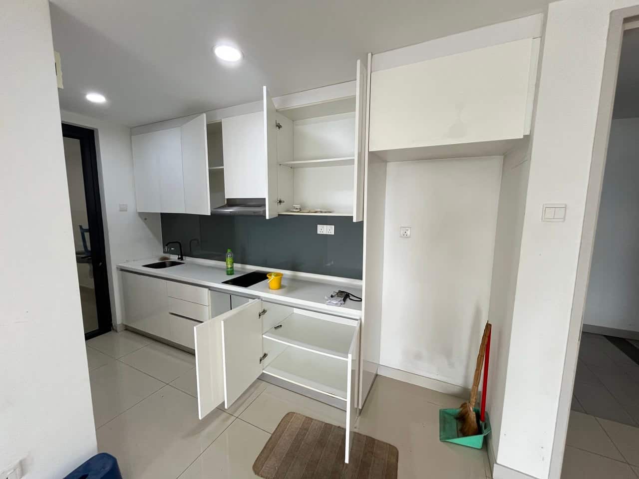 Condo Danga Bay 6