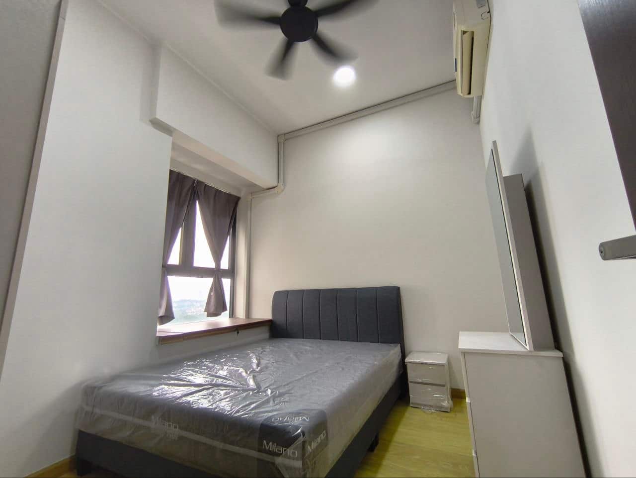 Condo Country Garden Danga Bay 7