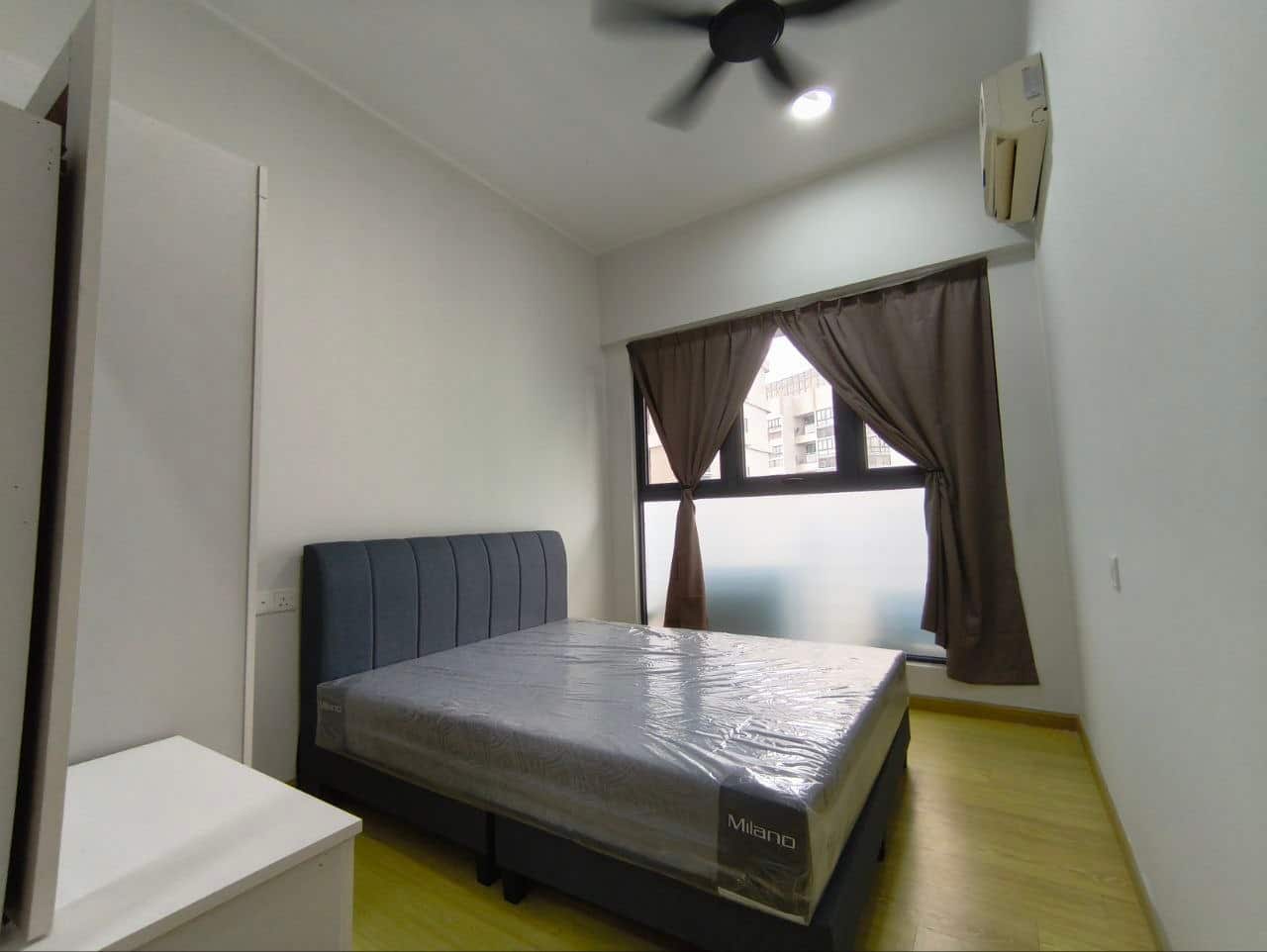 Condo Country Garden Danga Bay 4