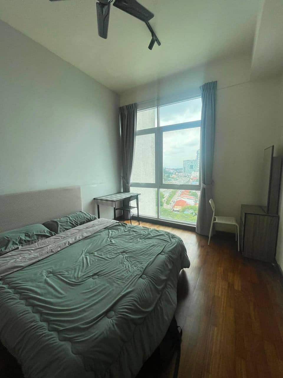 Condominium Paragon Suite @ CIQ 1