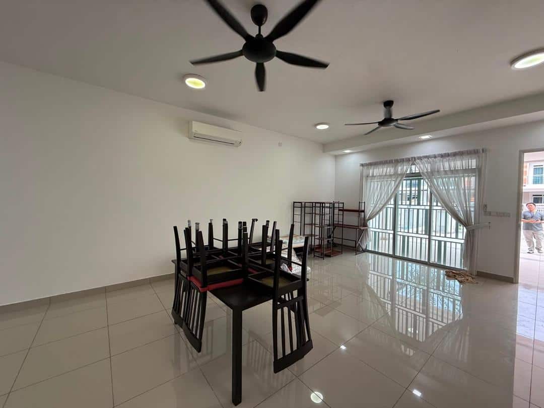 2-Storey Terrace Gelang Patah 4