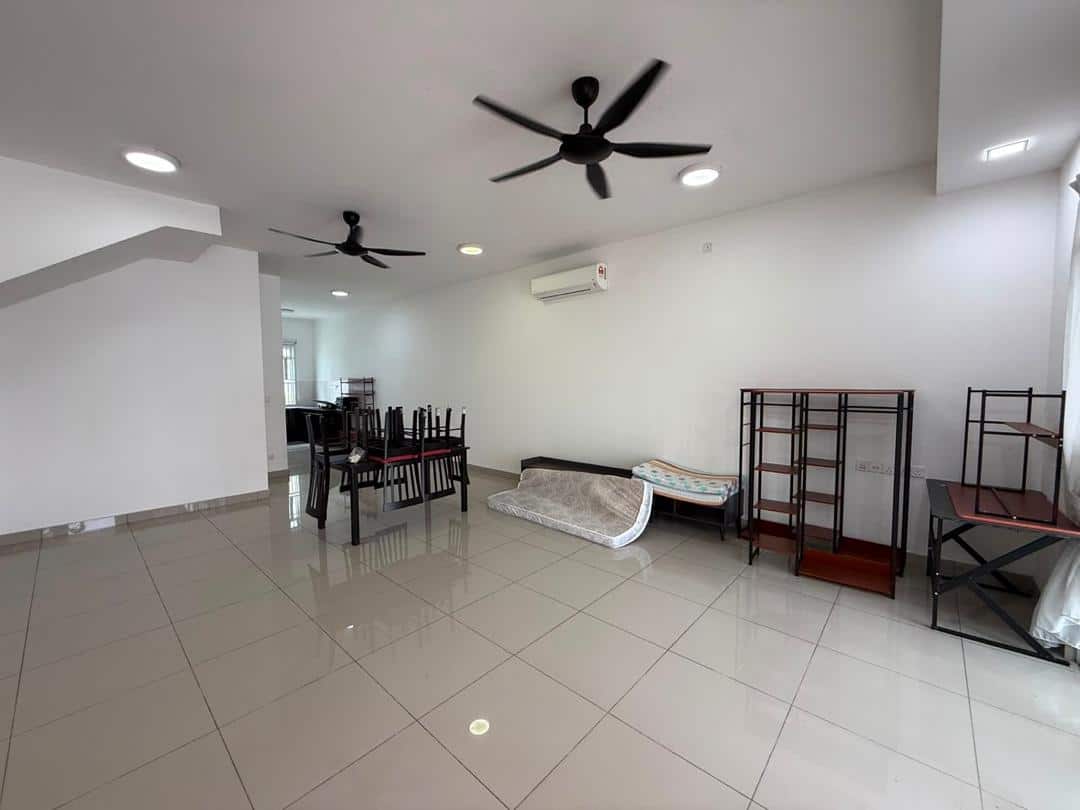 2-Storey Terrace Gelang Patah 5