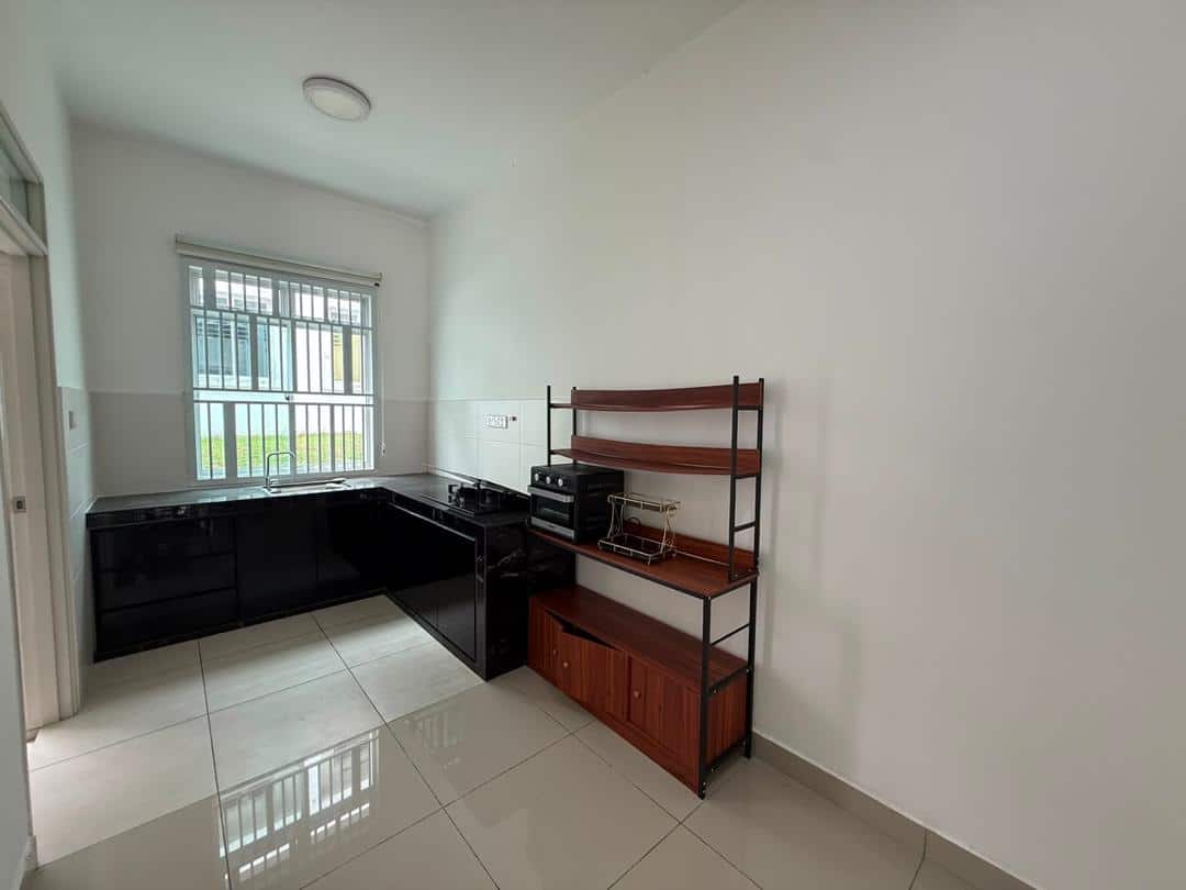 2-Storey Terrace Gelang Patah 6