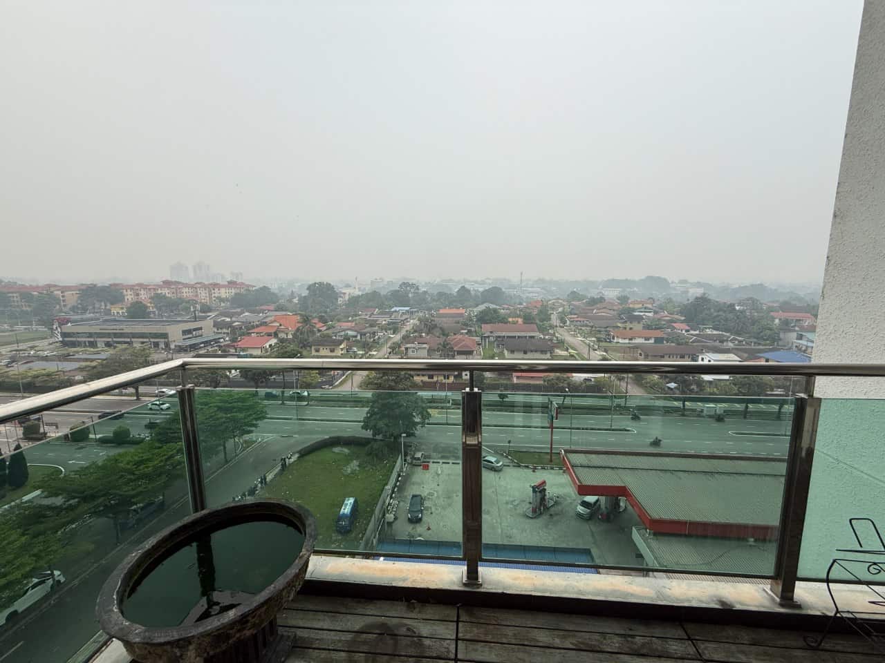 Condominium Larkin 8