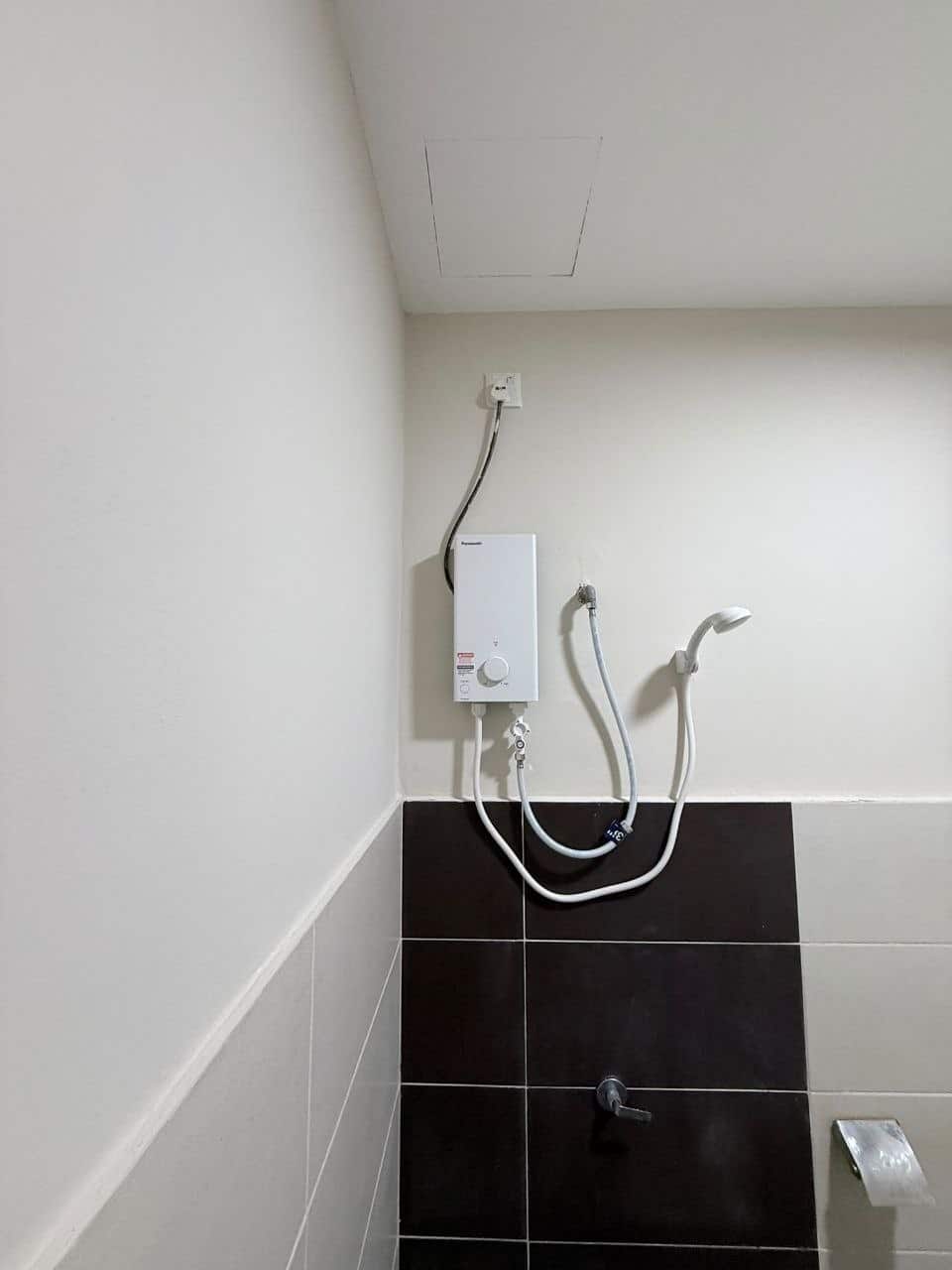 Condominium Taman Perling 6