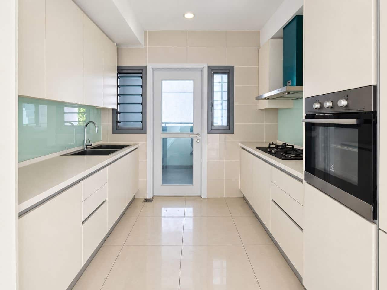 🏡 FOR RENT | Block B – Low Floor
✨ Bare Unit (Unfu… 8