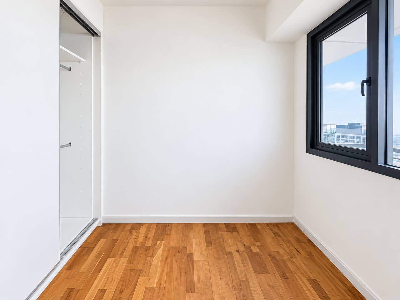 🏡 FOR RENT | Block A – Low Floor
✨ Bare Unit (Unfu… 5