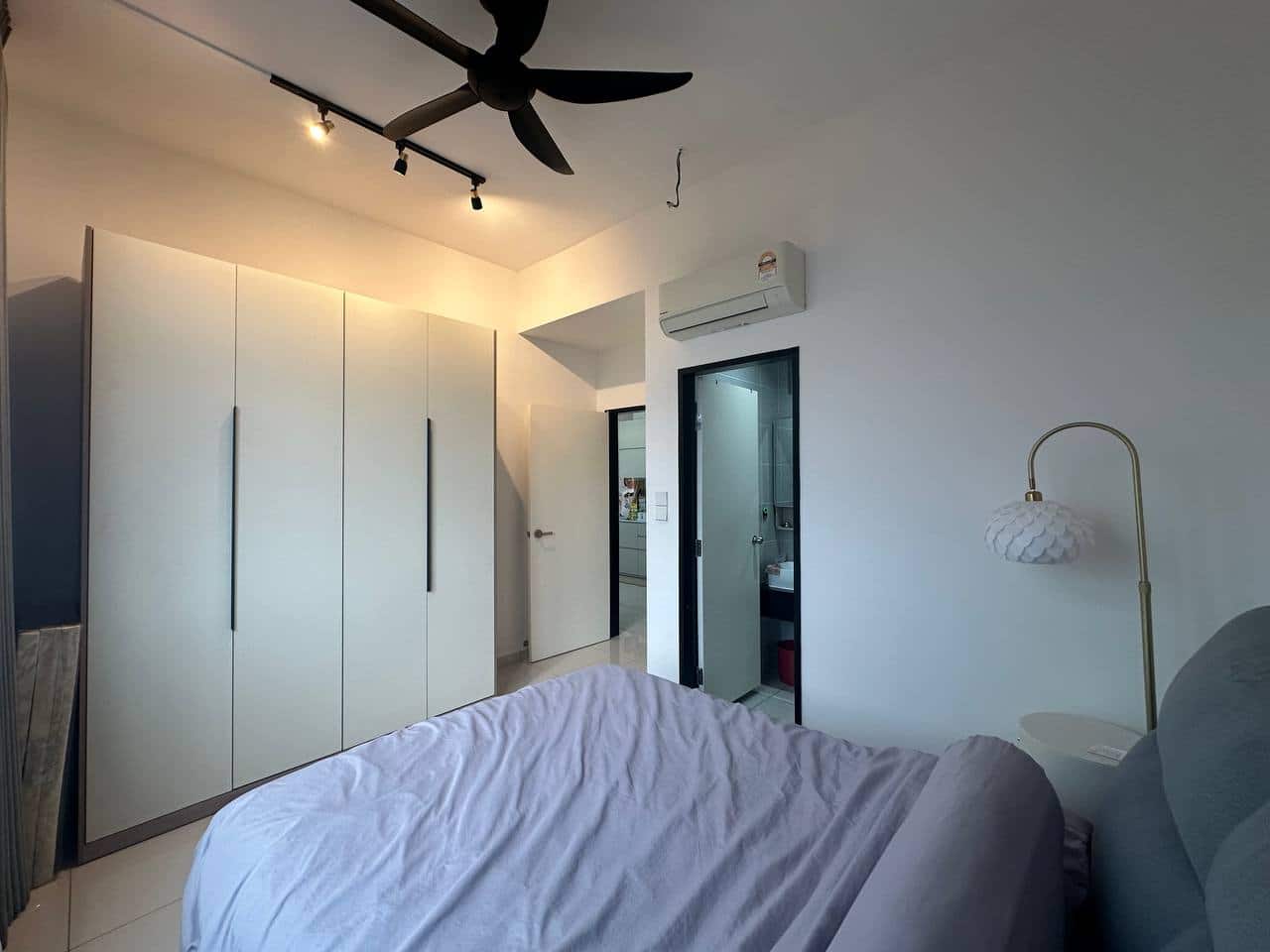Apartment Space Residency 5