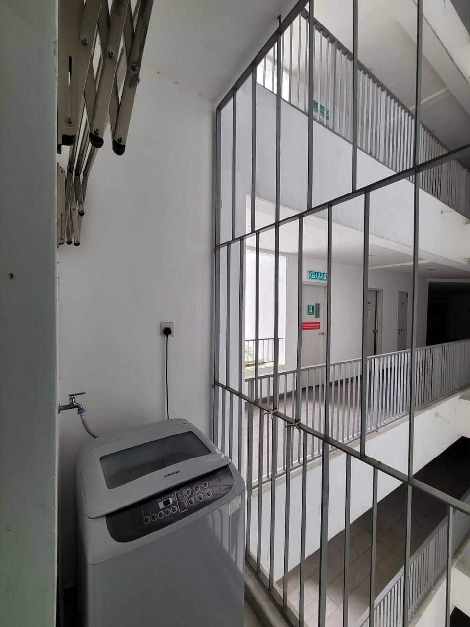 Condo Crescent Bay Suites 10