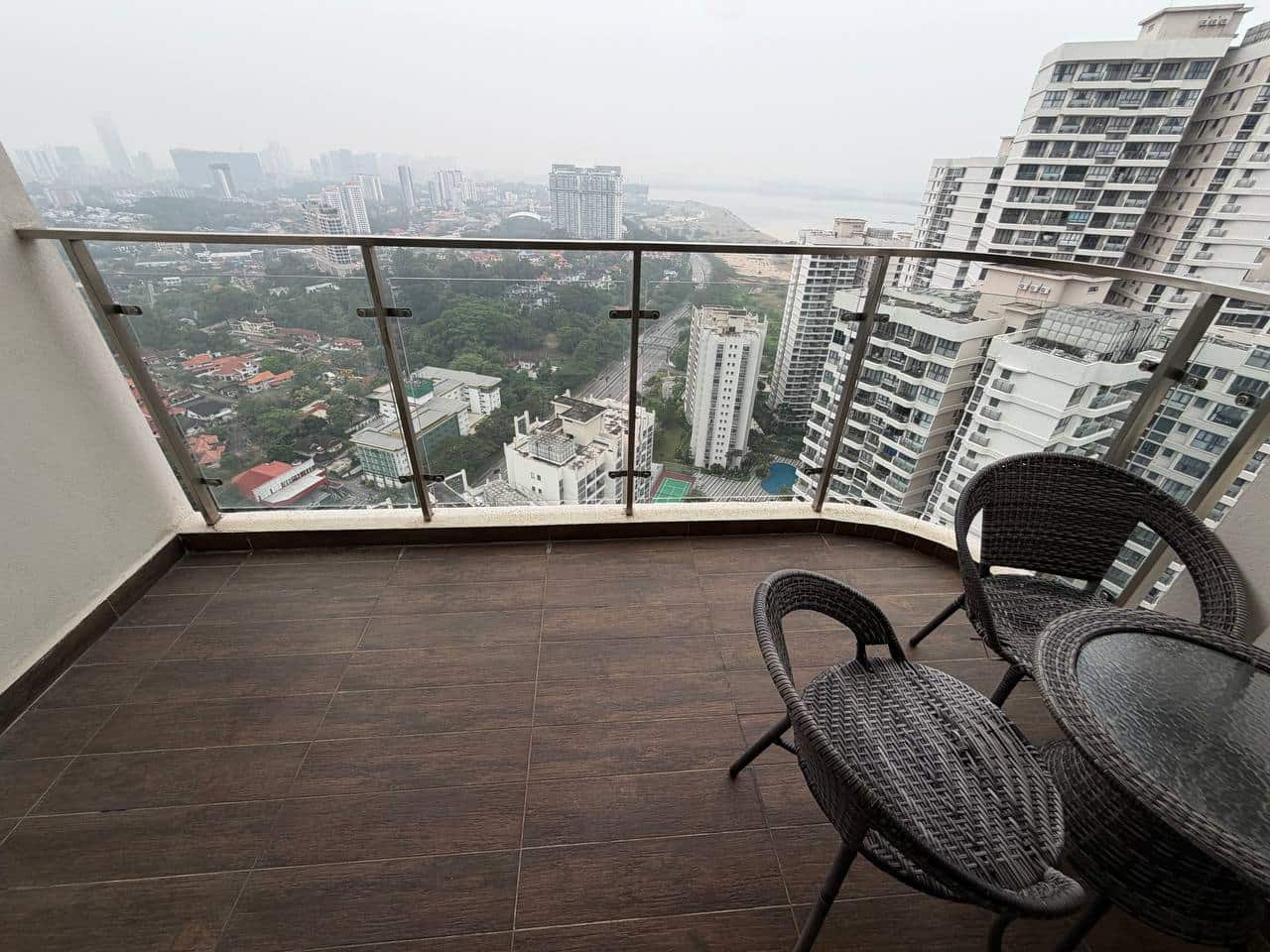 Condo Country Garden Danga Bay 2