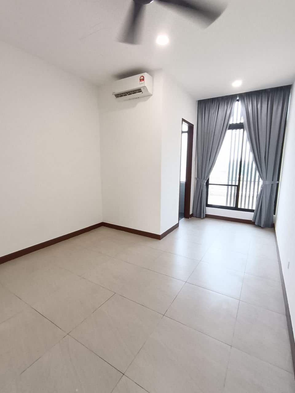 Double Storey Superlink Aurora Sentral 8