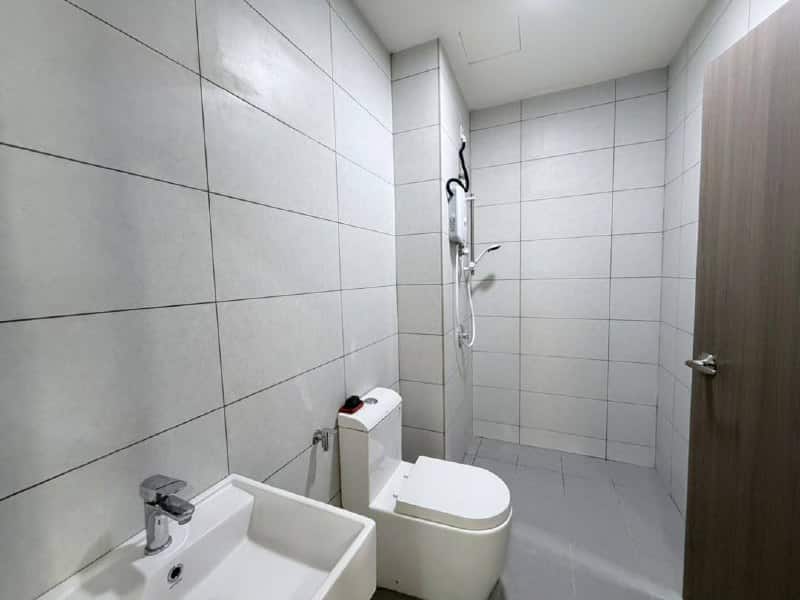 Condo Meldrum Heights 10