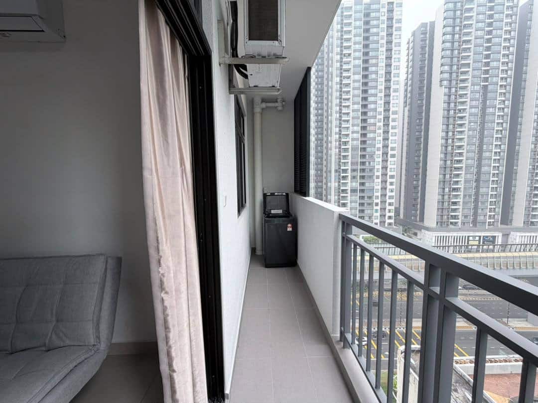 Condo Meldrum Heights 3