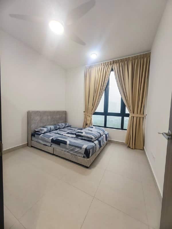 Pandan Height 5