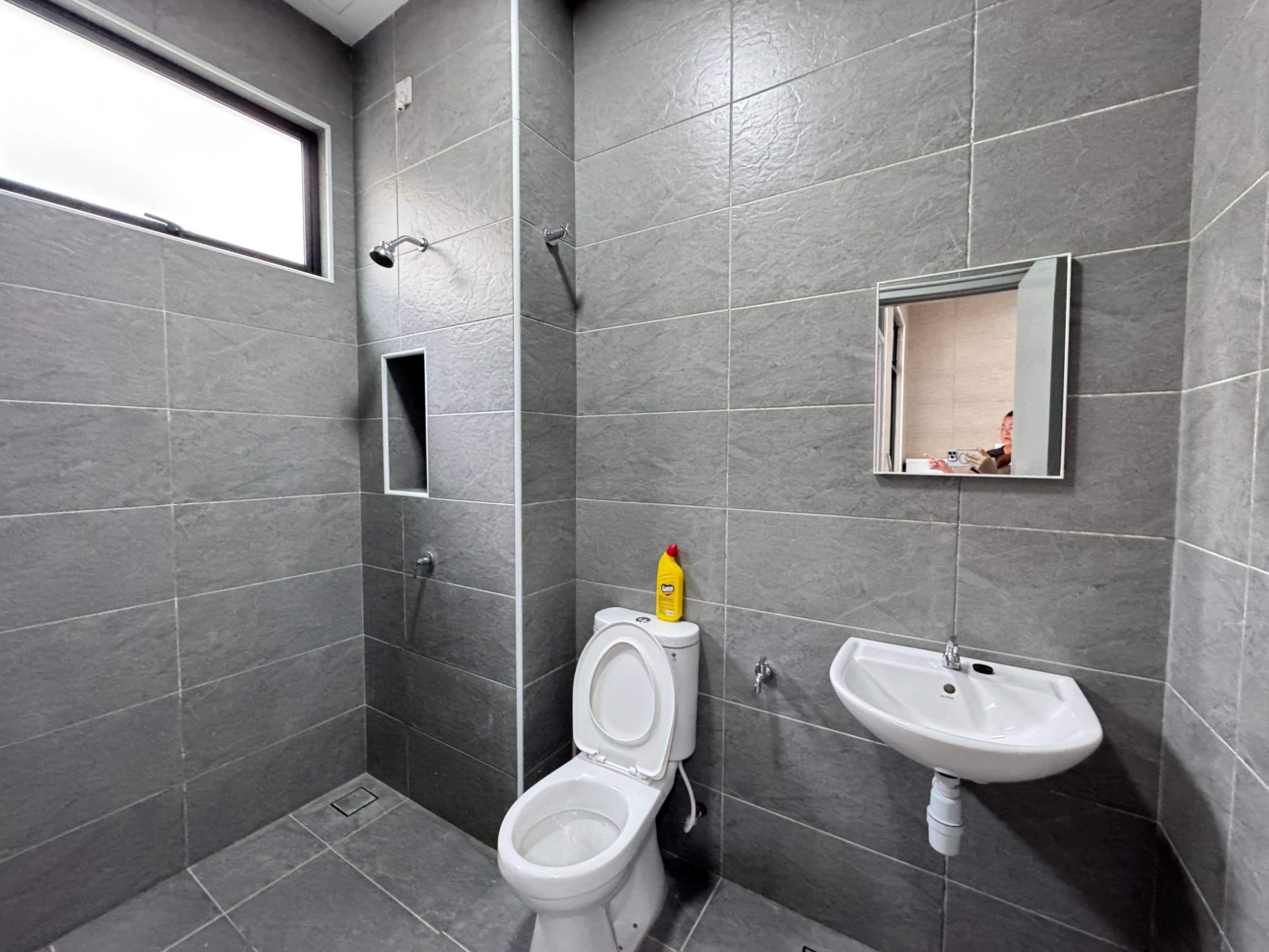 Double Storey Terrace House Taman Pulai Bestari 10