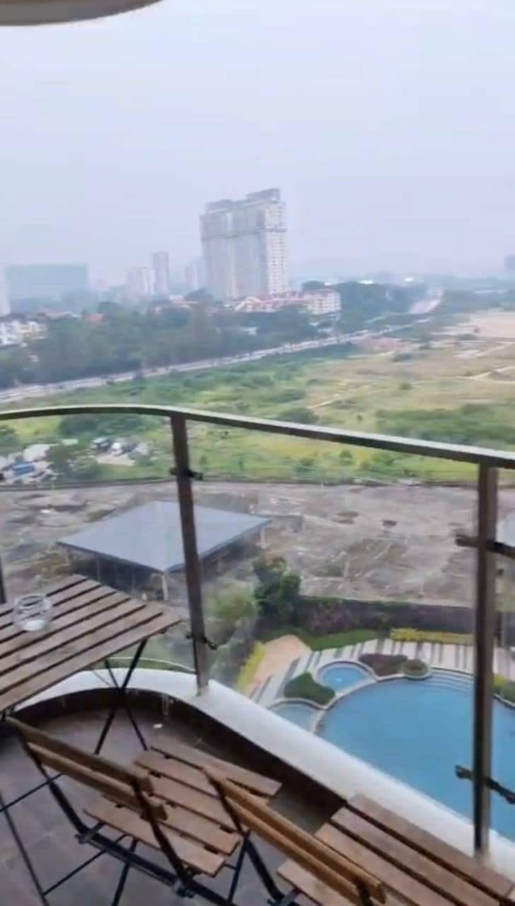 Condo Danga Bay 4