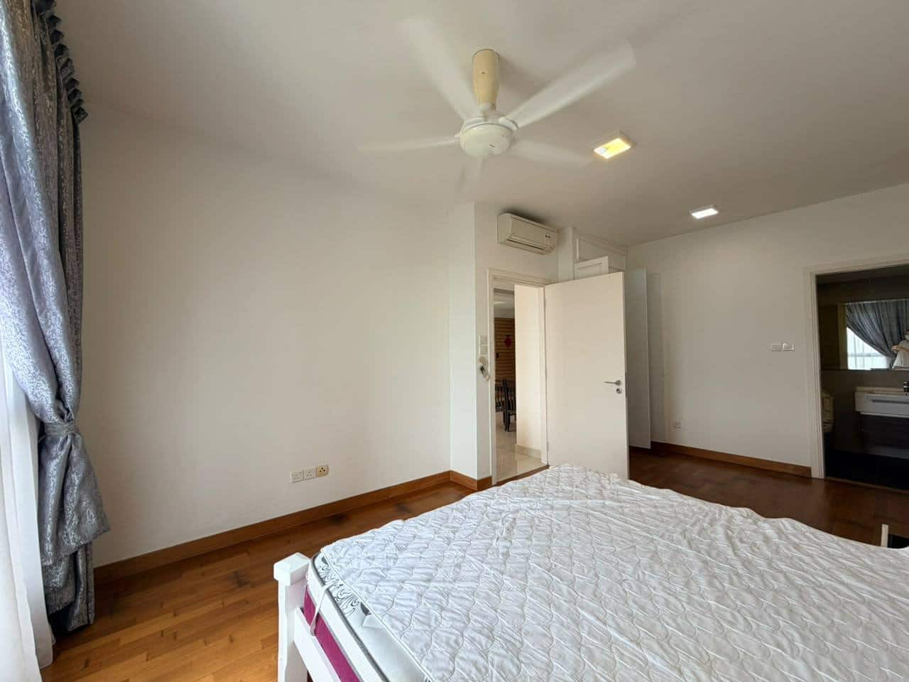 Condominium Teega Residences @ Puteri Harbour 8