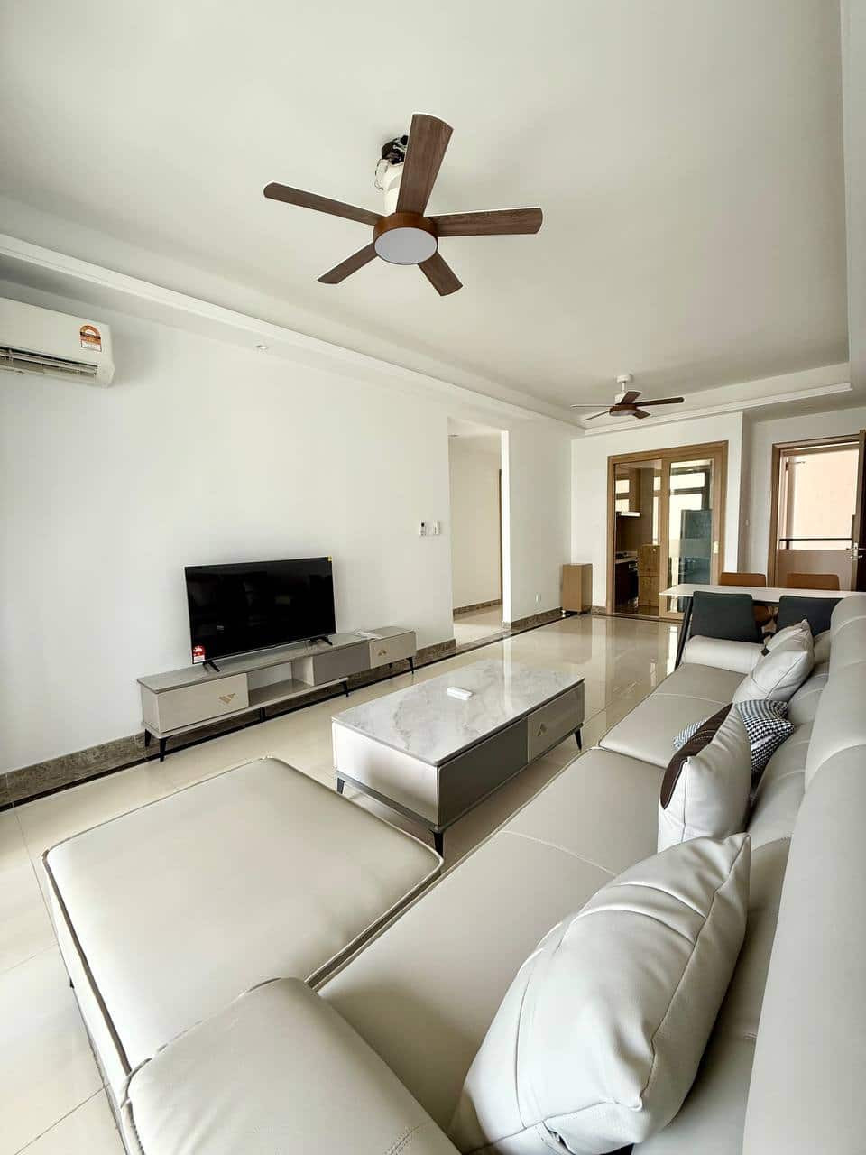 Condominium R&F Princess Cove Phase 2 2