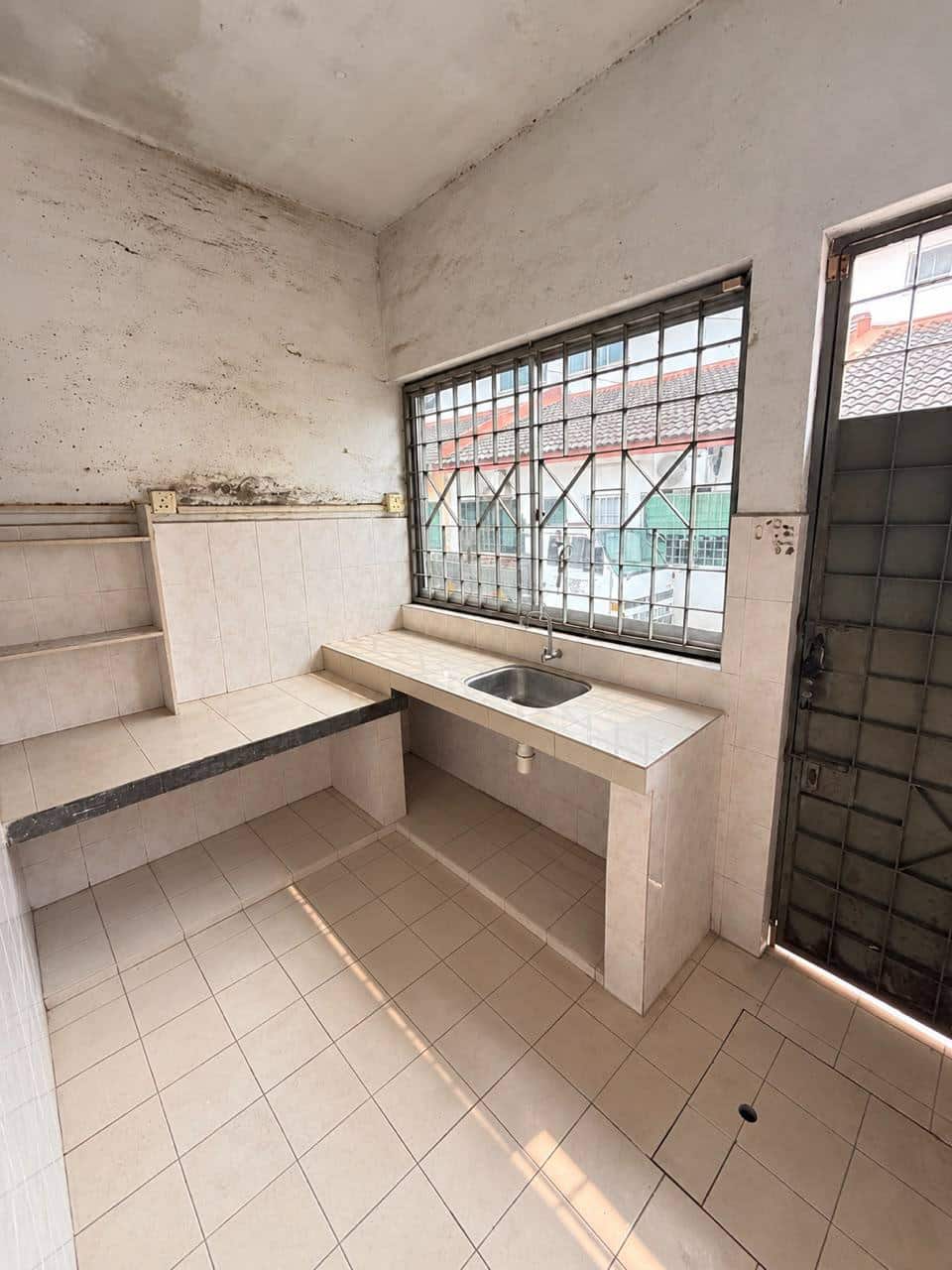 2-Storey Terrace House Taman Gaya 4