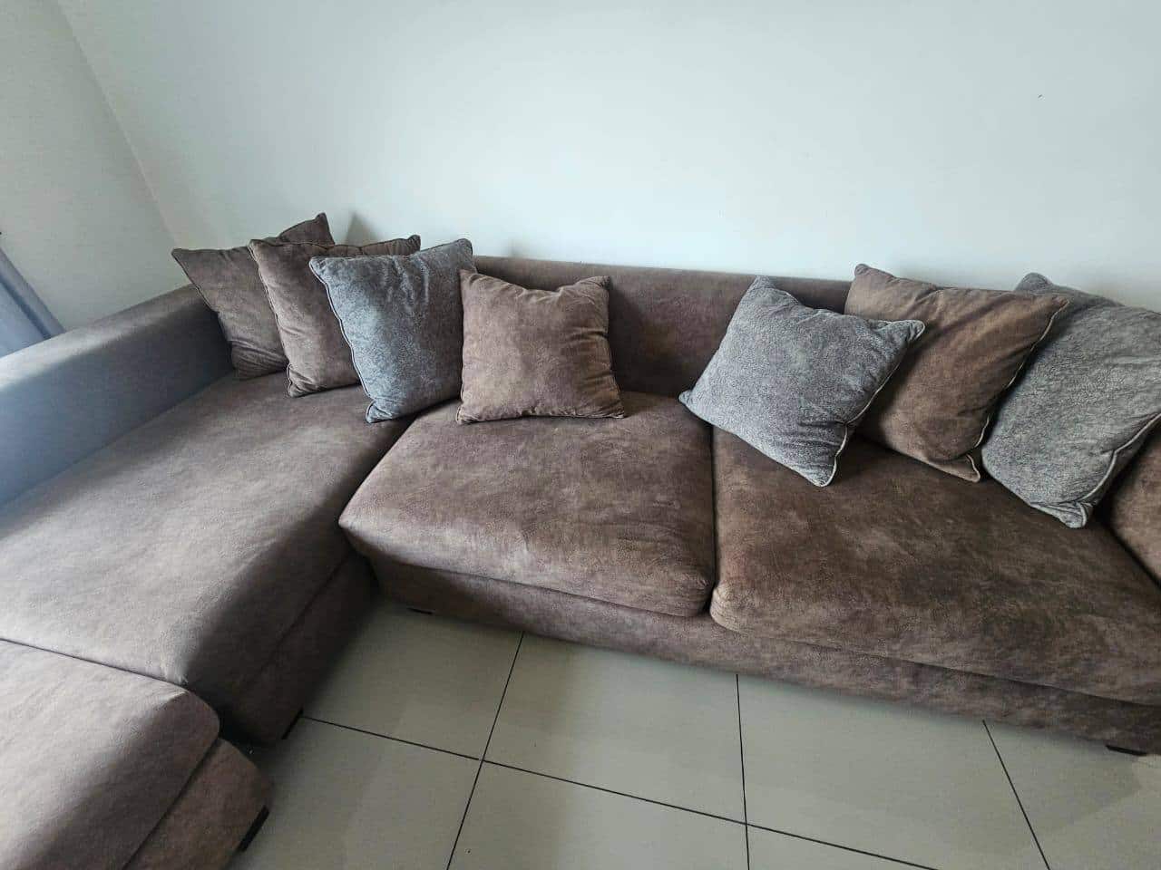 Condo Larkin Heights 3
