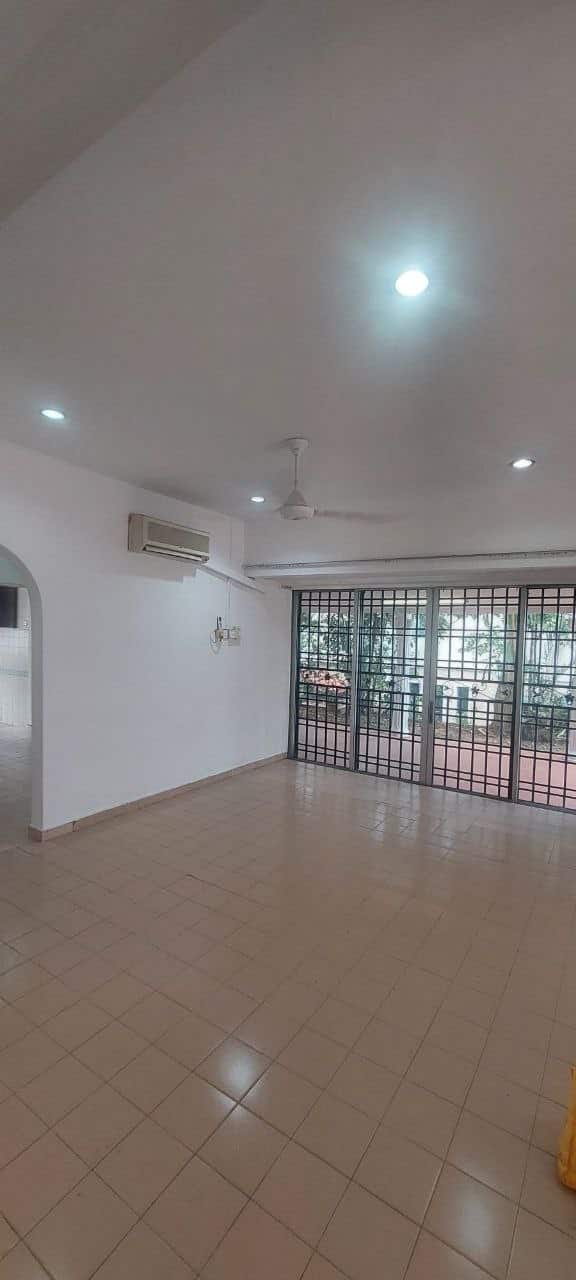 2-Storey Semi-D Taman Kolam Air 5