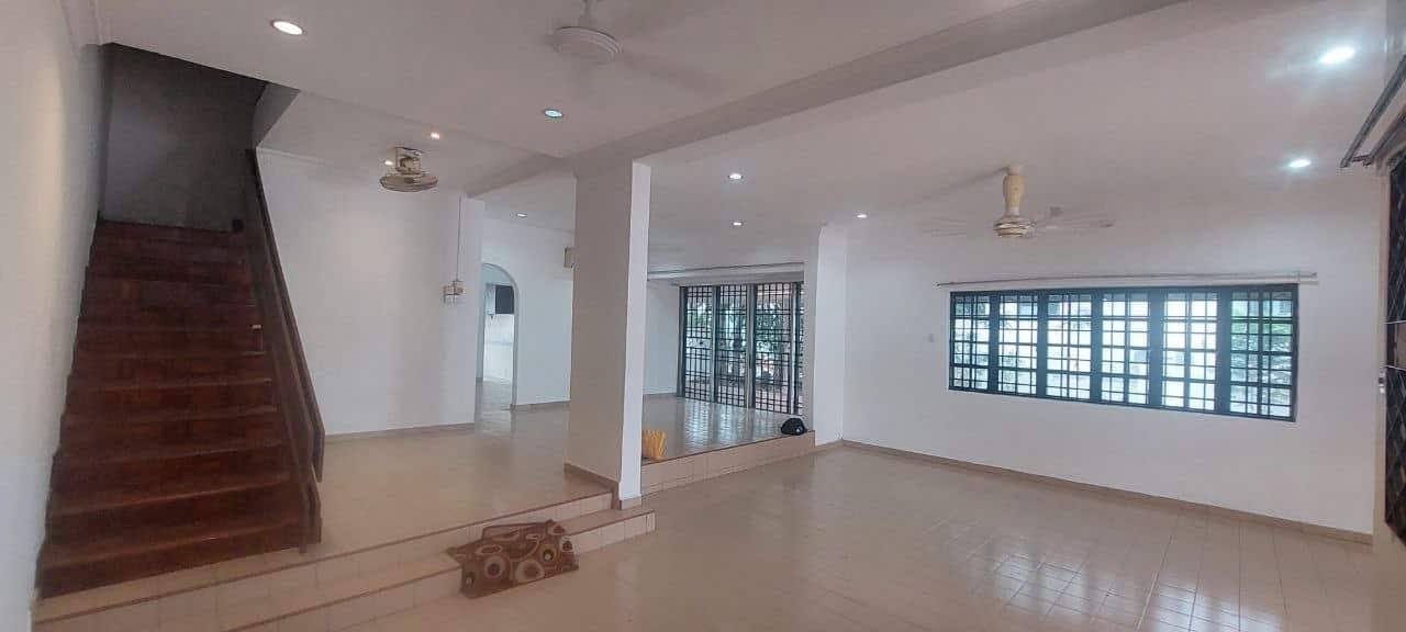 2-Storey Semi-D Taman Kolam Air 1