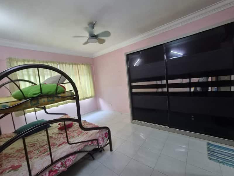 Apartment Tampoi Indah 4