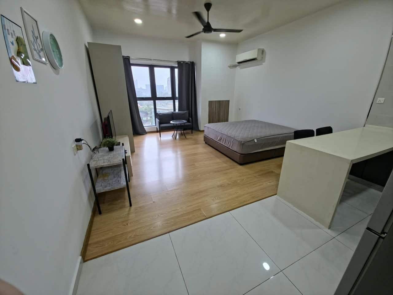 Studio Danga Bay 2