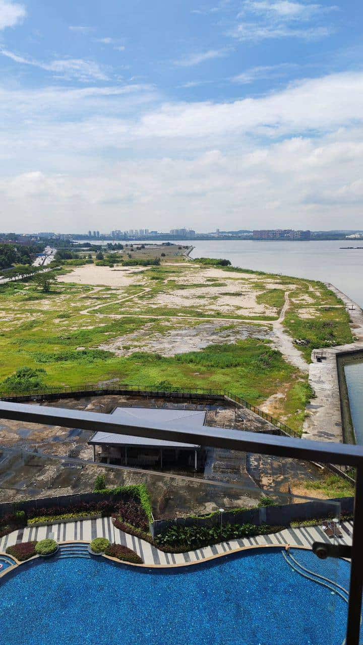 Condo Country Garden Danga Bay 2