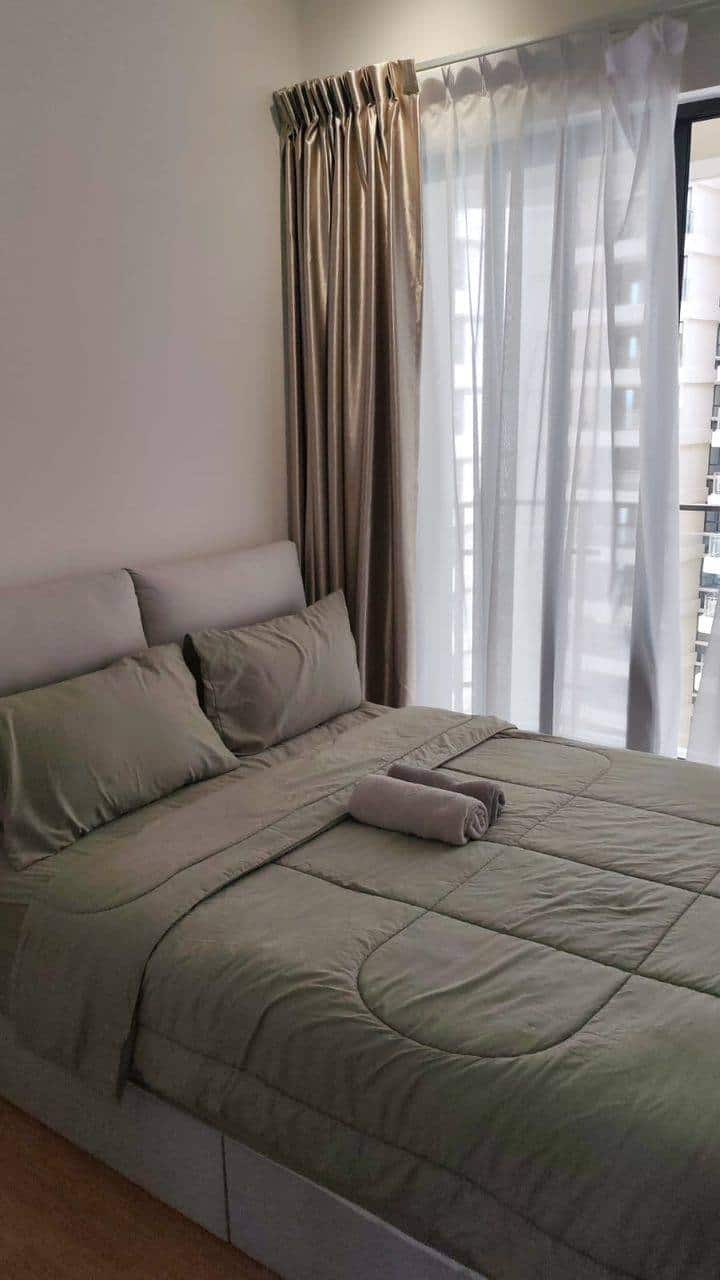 Condo Country Garden Danga Bay 6