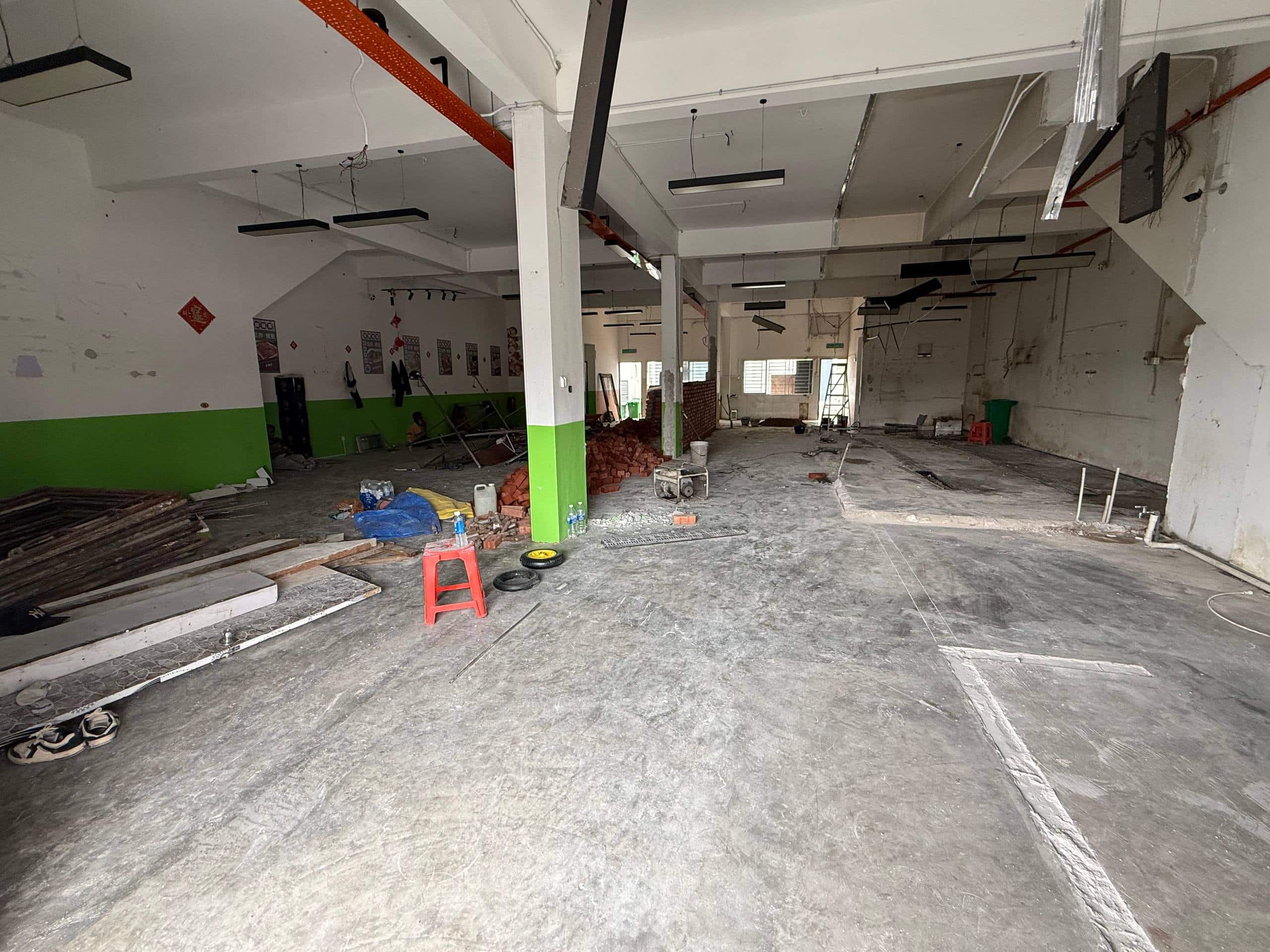 Ground Floor Shoplot Austin Crest 1