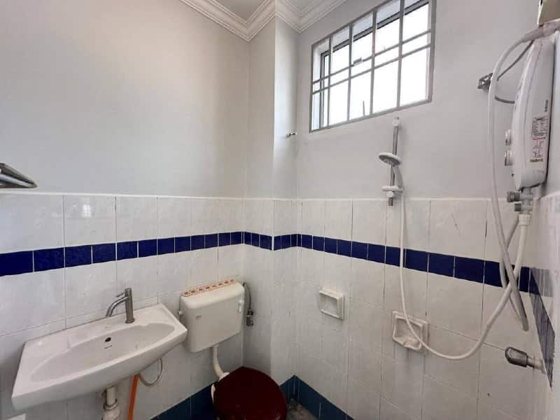 Single Storey Terrace Endlot Bukit Indah 7